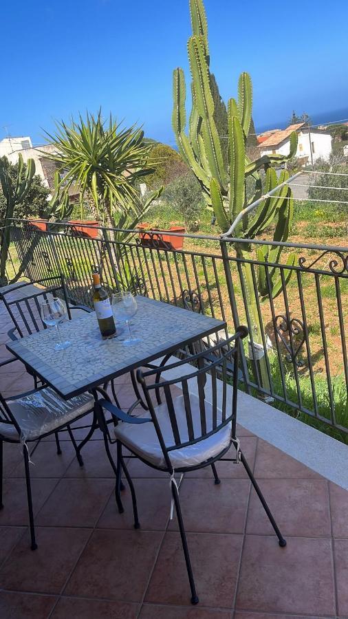 Villa In Vetro Castellammare del Golfo Bagian luar foto