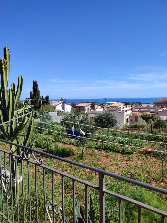 Villa In Vetro Castellammare del Golfo Bagian luar foto